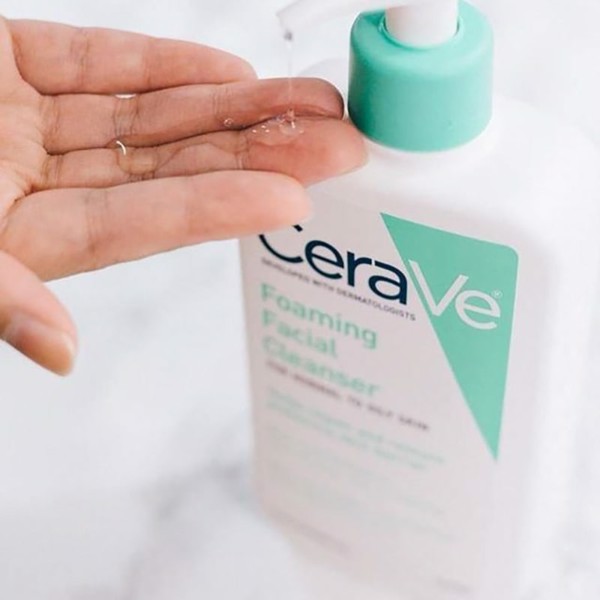 sữa rửa mặt cerave